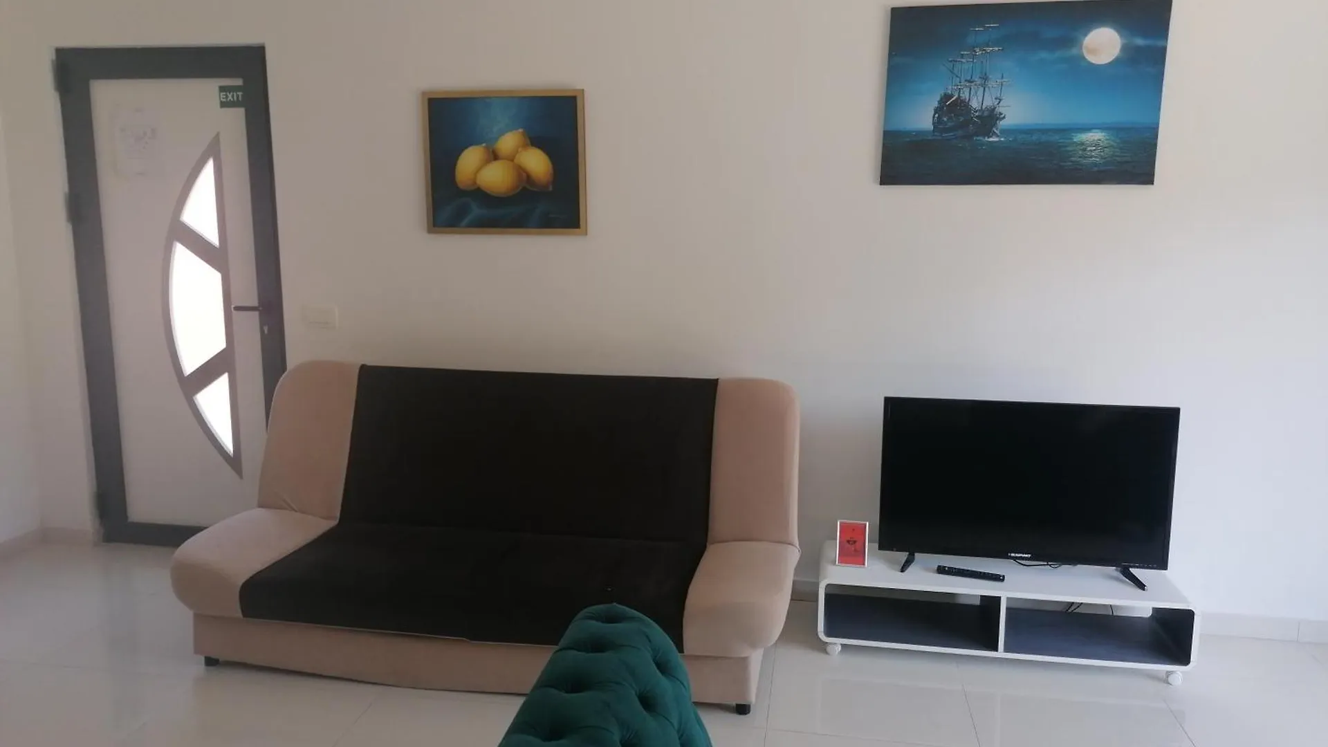 Apartmani U Kastelima Kastela Apartment