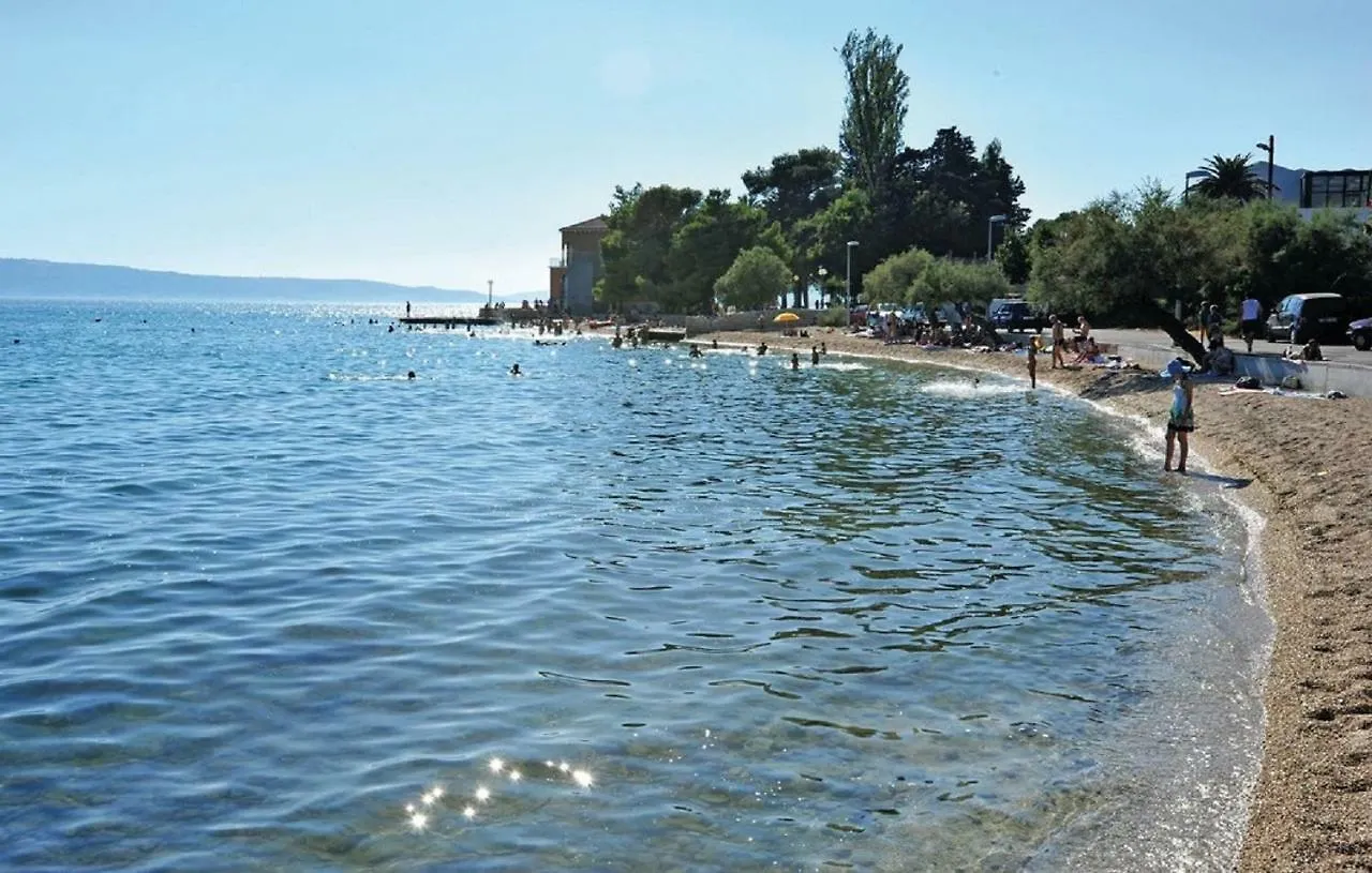 Apartmani U Kastelima Kastela