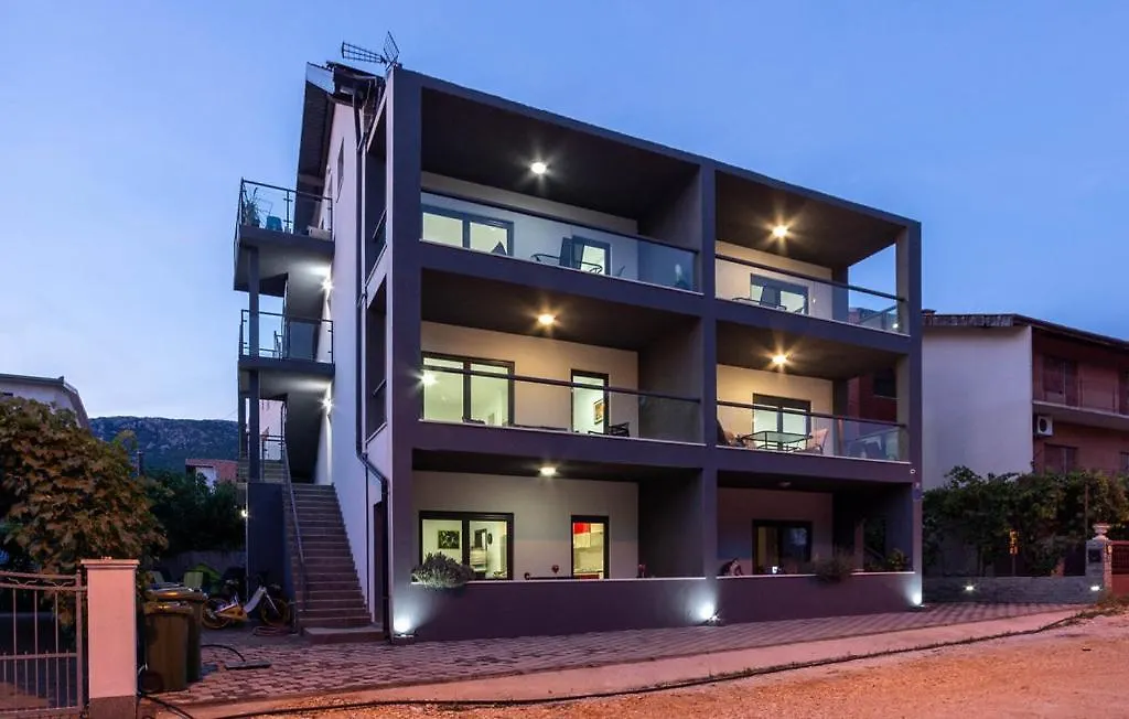Apartmani U Kastelima location